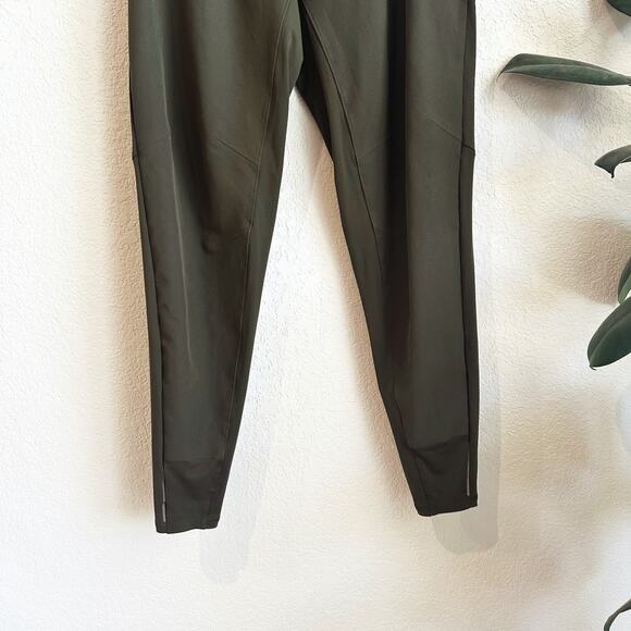 Lululemon Mens Switch Up Pants Medium Green Athleisure Athletic Outdoors Gym - Picture 3 of 9